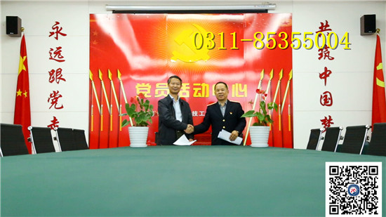 鐵路技校強(qiáng)強(qiáng)聯(lián)合創(chuàng)辦工業(yè)機(jī)器人專業(yè) 學(xué)校新聞